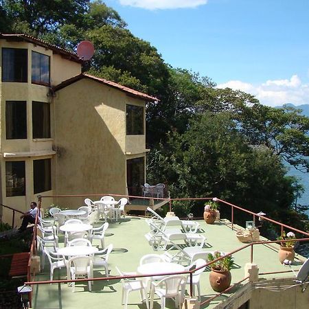 Hotel Restaurante La Villa De Los Dioses San Antonio Palopó Exterior foto